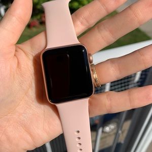 ON HOLD Apple Watch Series 3